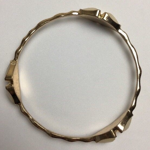 Bangle Bracelet - Picture 2 of 7